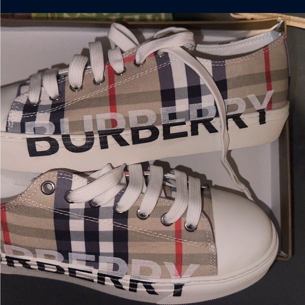 Women’s Burberry Shoes